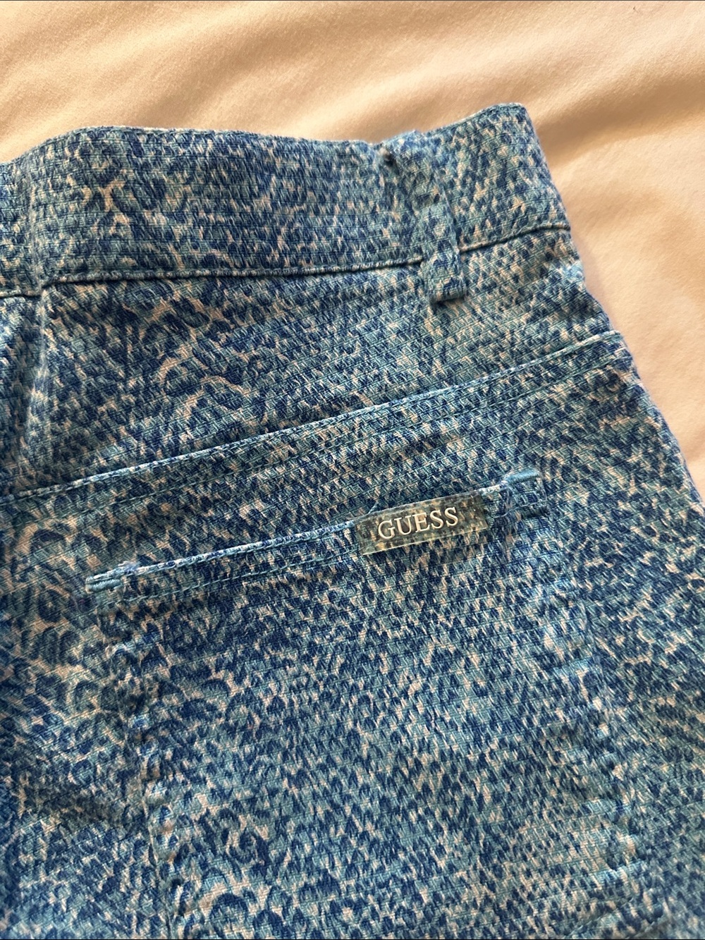 GUESS Jeans - Picture 5 of 5